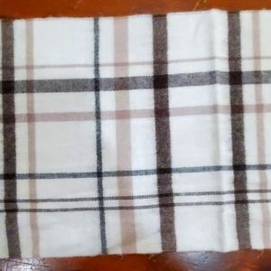 Plaid scarf